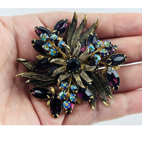 Vintage Unsigned Selro Selini Purple Rhinestone Brooch AB Flower Spray Lapel Pin - Picture 2 of 14